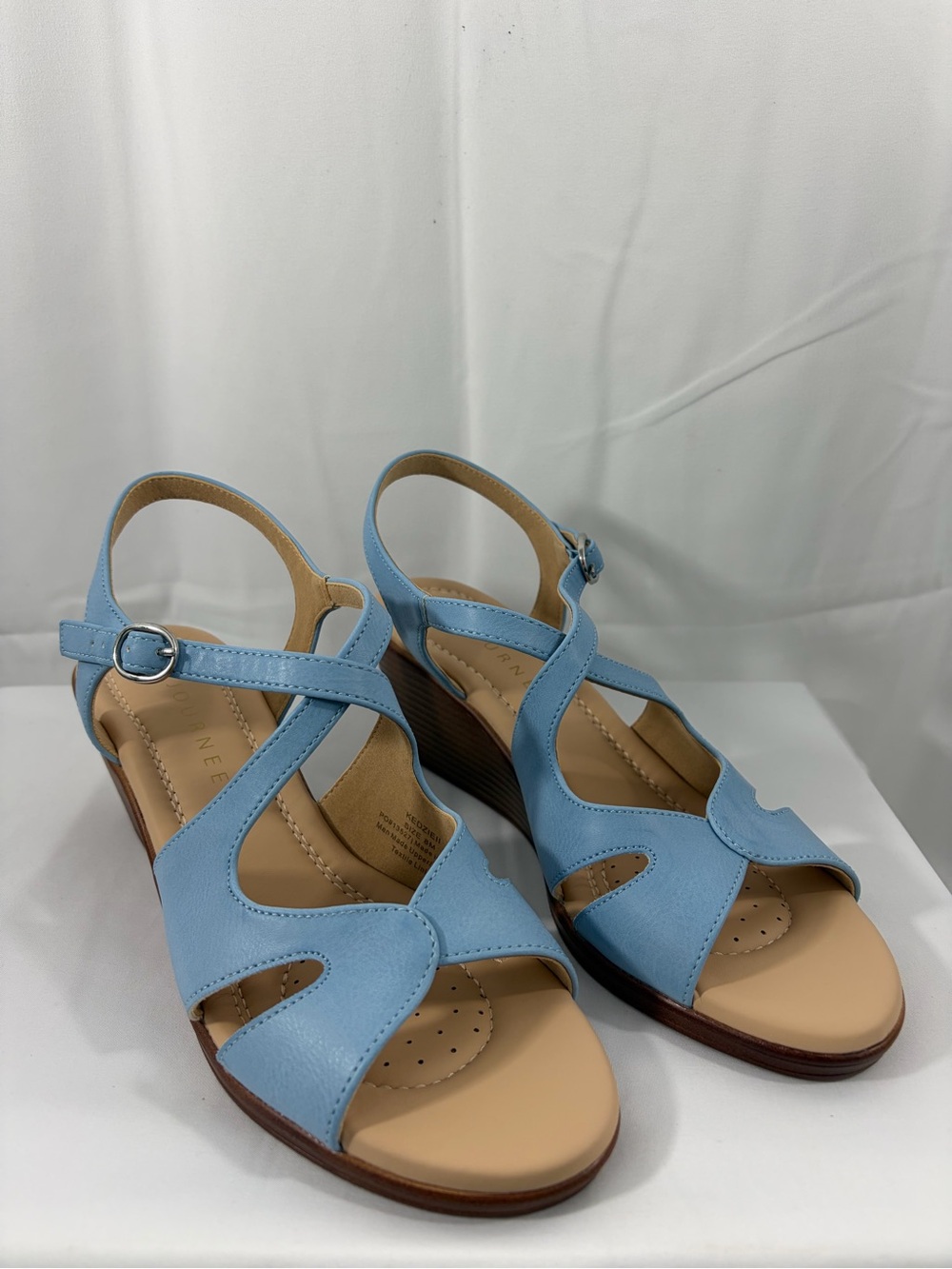 NWT Journee Women’s Size 8 Light Blue Slingback Wedge Sandals